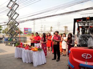 LINE ALBUM ตรุษจีนปี 2569 260216 152 副本, มีเชาว์ออโต้พาร์ท ขาย เช่า ซ่อม จำหน่ายอะไหล่ รถฟอร์คลิฟท์, มีเชาว์ออโต้พาร์ท, meechaoautopart